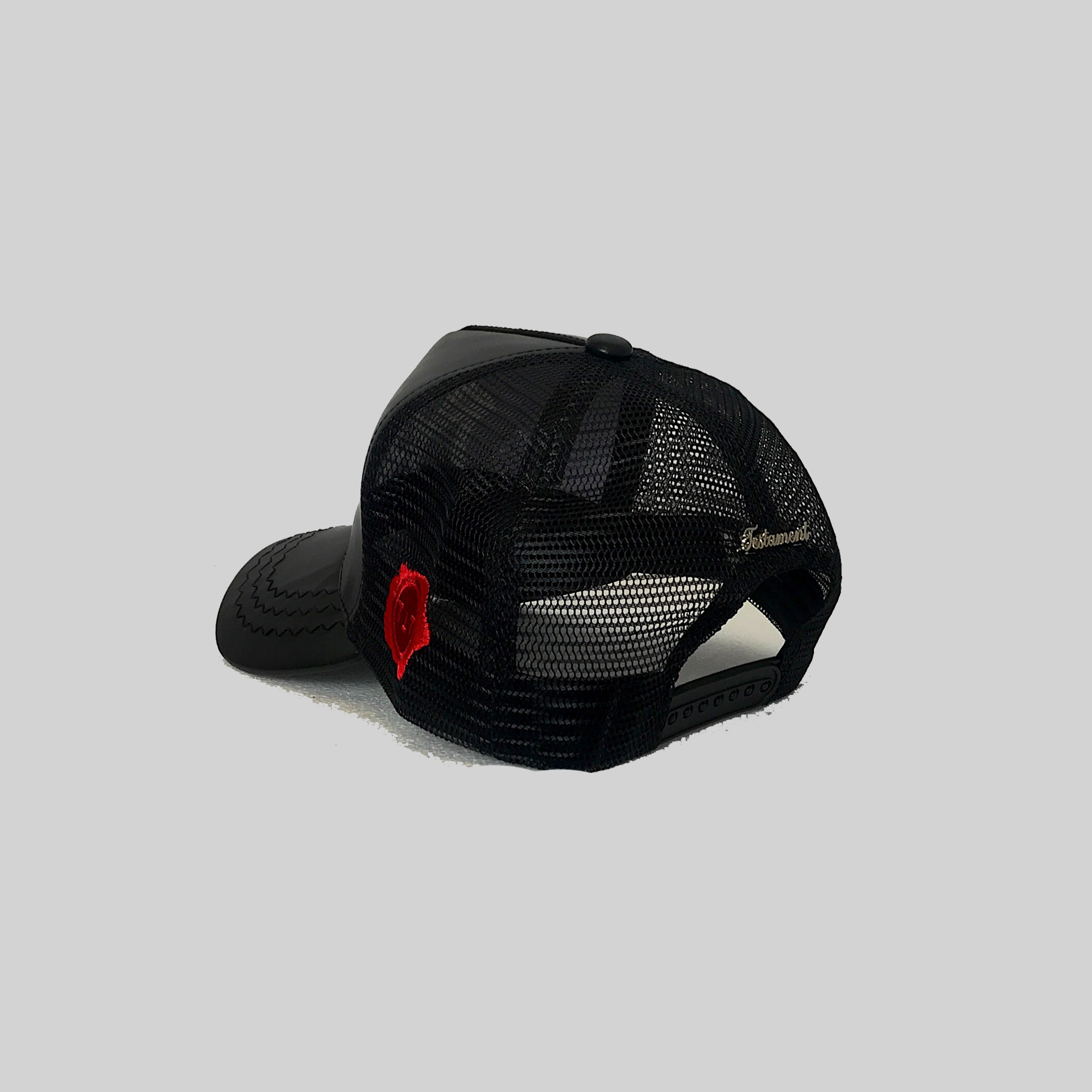A LOGO TRUCKER HAT