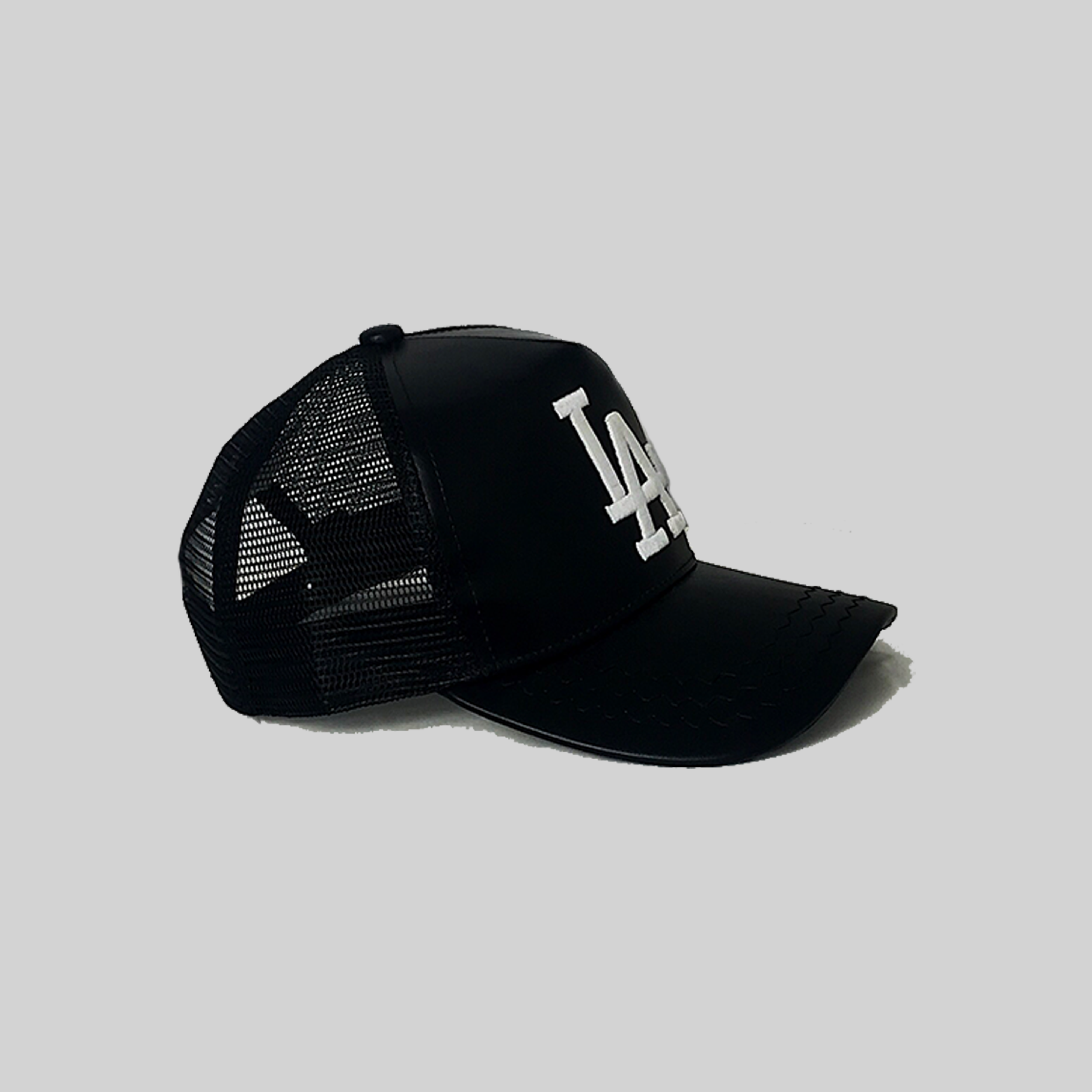 LA LOGO TRUCKER HAT