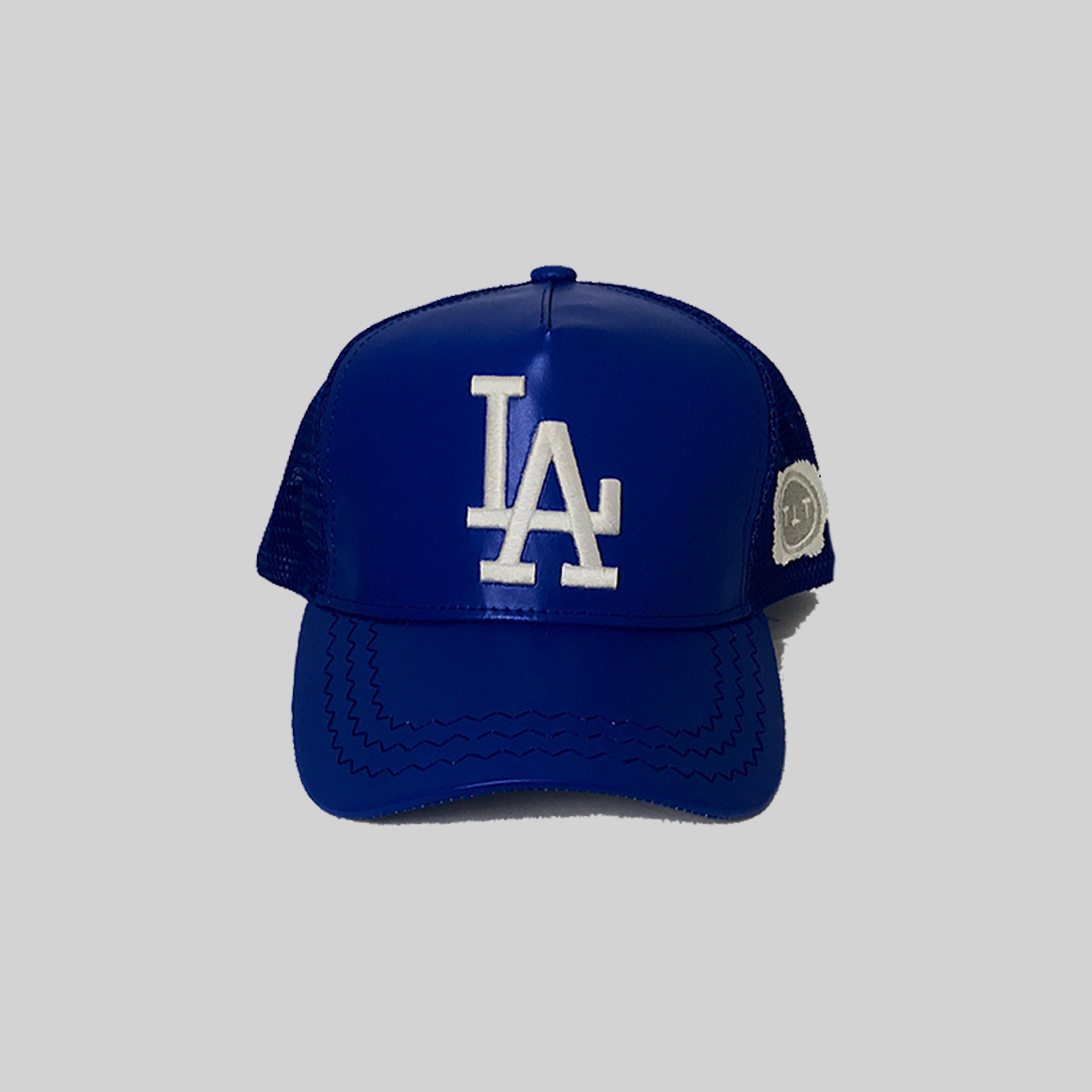 LA LOGO TUCKER HAT