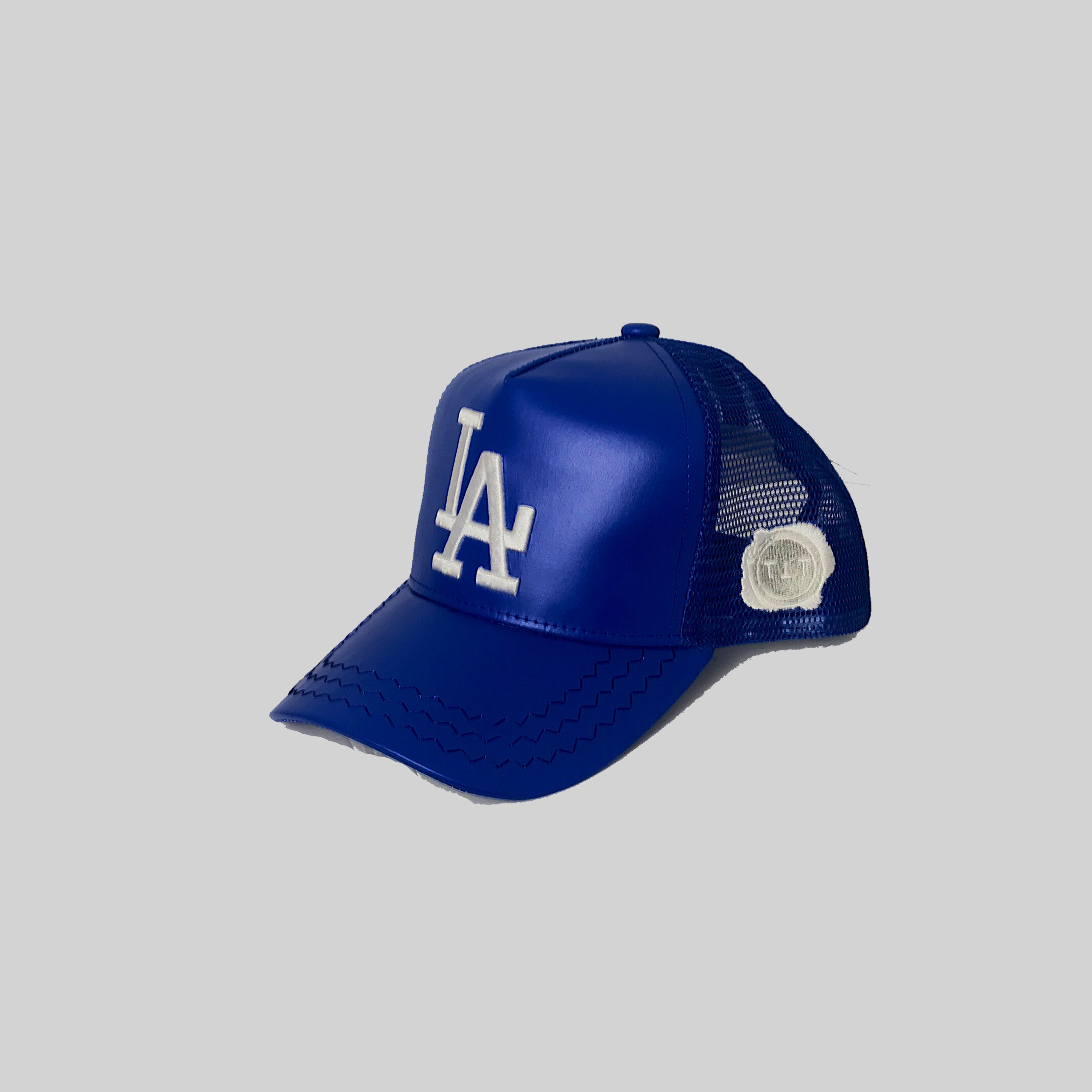 LA LOGO TUCKER HAT